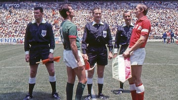 History Photo of Mexican National Team versus Rusia in 1970
Foto Historica de la Seleccion Mexicana contra Seleccion Rusia en 1970
1970/MEXSPORT/David Leah