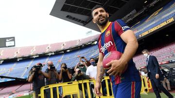 Agüero, en su presentación como jugador del Barça.