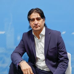 Garcés (II): “Benítez se portó de diez conmigo y creo que con el club también”