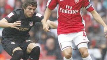 El Arsenal reitera que "no hay absolutamente ninguna opción de vender a Cesc Fábregas"