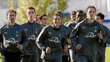 <b>LLEGÓ SU MOMENTO. </b>Alberto, Óscar Sánchez y Nano jugarán hoy.