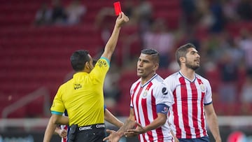 ¿Fue bien anulado el gol de Chivas? ¿Sí era expulsión para Jair Pereira?