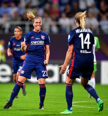 La mediocampista del Olympique de Lyon suma 42 goles en esta competencia y al estar su equipo en cuartos de final, parece que tiene oportunidad de seguir sumando.