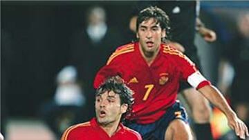 Raúl y Morientes forman una pareja letal.