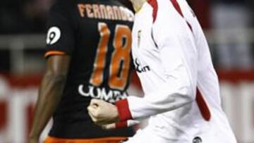 <strong>HÉROE.</strong> Squillaci se vistió de héroe al anotar el tanto que daba la clasificación a su equipo para las semifinales de la Copa del Rey.