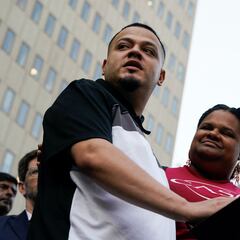 Kilmar Abrego García, inmigrante salvadoreño, arrestado y bajo custodia del ICE tras entregarse