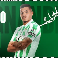 Oficial: El Betis ficha a Cucho Hernández