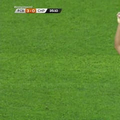 Emotiva despedida del Camp Nou al superviviente Ruschel