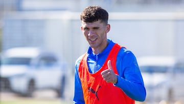 Aleñá durante un entrenamiento con el Alavés.