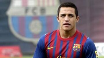 <b>MULTAZO.</b> El Barça sanciona a Alexis Sánchez con una multa de 6.000 por saltarse una sesión de recuperación de su lesión.