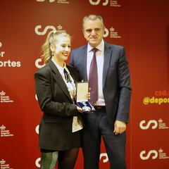 Desirée Vila recibe la Medalla de Oro al Mérito Deportivo