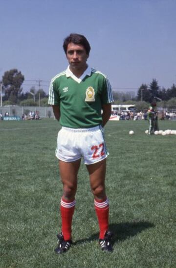 Es recordado por el gol anotado en el partido de octavos de final entre México y Bulgaria en el estadio Azteca.