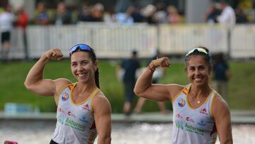 Antía Jácome (izquierda) y María Corbera, subcampeonas mundiales de C1 500.