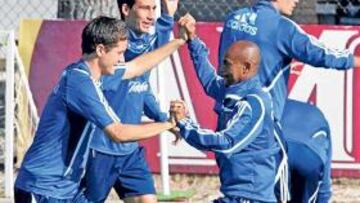 <b>REVANCHA. </b>Ander y Ewerthon, durante la sesióm de ayer. En el Zaragoza aún escuece mucho el 6-1.