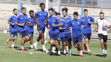 Los jugadores del Zaragoza, durante un entrenamiento.