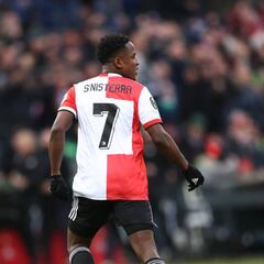 El récord al que apunta Luis Sinisterra en Feyenoord