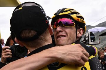 Egan Bernal es el campeón virtual del Tour de Francia. Geraint Thomas es segundo y Steven Kruisjwisjk