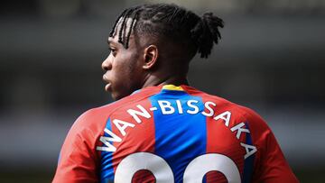 Wan-Bissaka: Man United enter fresh talks with Crystal Palace