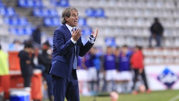 Guillermo Almada durante un partido con el Pachuca en el Estadio Hidalgo.