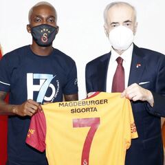 Galatasaray refuerza el ataque mientras Falcao sigue ausente