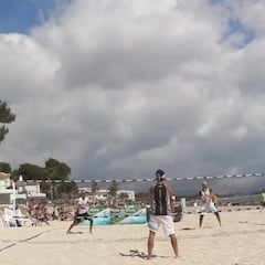 El tenis playa: tu deporte de raqueta para el verano