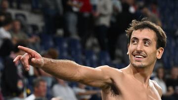 Real Sociedad's Spanish midfielder #10 Mikel Oiarzabal celebrates after winning the UEFA Champions League Group D football match between Red Bull Salzburg and Real Sociedad in Salzburg, Austria on October 3, 2023. (Photo by KERSTIN JOENSSON / AFP)