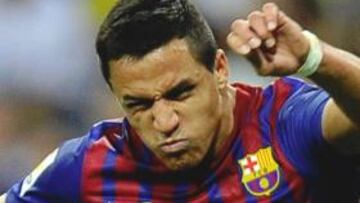 Alexis sufre una elongación en el muslo izquierdo.