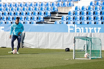 Haller, durante un entrenamiento con el Legans. 