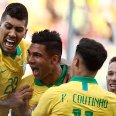 Brasil vuelve al 'jogo bonito' y golea a Perú para ir a cuartos