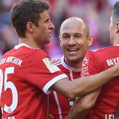 Con James en el banco, Bayern golea en el debut de Heynckes