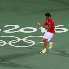 Quinta medalla: Nadal y Marc López, un oro al compromiso