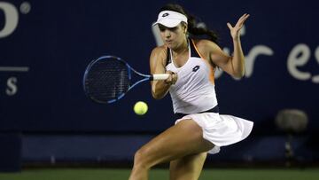 Tennis - WTA 250 - Monterrey Open - Club Sonoma, Monterrey, Mexico - March 4, 2022 Colombia's Camila Osorio in action during her quarter final match against Ukraine's Elina Svitolina REUTERS/Daniel Becerril