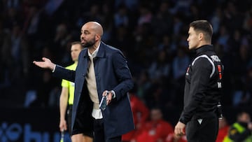 Claudio Giráldez, entrenador del Celta, durante el partido contra Osasuna disputado en Balaídos.