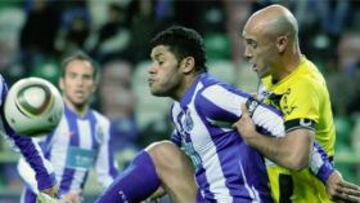 El Oporto sigue firme en el liderato gracias a Hulk