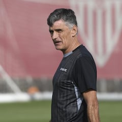 Mendilibar: “¿Sergio Ramos, indiscutible? Mañana veréis si lo es”