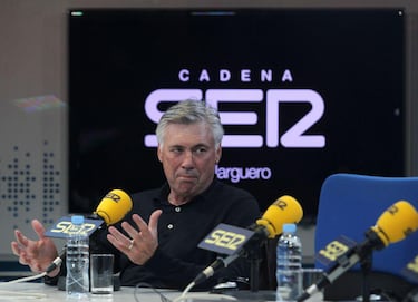 Ancelotti: "Nunca entrenaría al Barcelona, respeto a mi club"