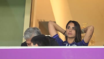 LUSAIL CITY, QATAR - DECEMBER 09: Antonella Roccuzzo, Wife of Lionel Messi, looks on from a hospitality box prior to kick off of the FIFA World Cup Qatar 2022 quarter final match between Netherlands and Argentina at Lusail Stadium on December 09, 2022 in Lusail City, Qatar. (Photo by Matthias Hangst/Getty Images)