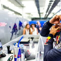 Sainz ve inútil apelar su sanción por el orgullo de los comisarios