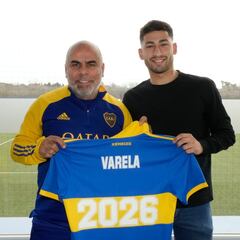 Varela renovó su contrato con Boca hasta 2026