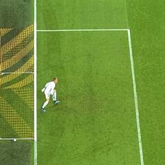 Ter Stegen se adelantó para parar el penalti a Marco Reus