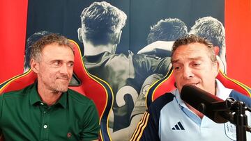 Luis Enrique: ¡°Agarraos a la silla, que de aqu¨ª no nos echa ni Dios¡±