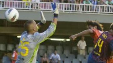 <b>EN RACHA. </b>Lassad, que lleva seis goles en dos partidos, marcó el primer tanto del duelo al peinar con la cabeza un centro de Guardado.