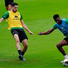 Romo piensa en una delantera con Gassama y Matheus juntos