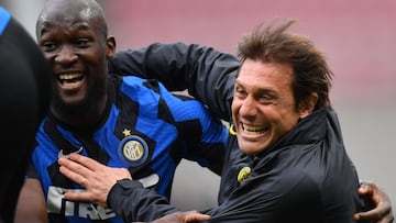 Lukaku y Antonio Conte