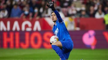 Edgar Badia of Elche CF in action during the spanish league, La Liga Santander, football match played between Sevilla FC and Elche CF at Ramon Sanchez-Pizjuan stadium on February 11, 2022, in Sevilla, Spain.
AFP7
11/02/2022 ONLY FOR USE IN SPAIN