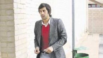 <b>HASTA LUEGO. </b>Caneira jugará hasta el 30 de junio en el Sporting.