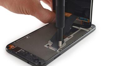 Dentro del smartphone Google Pixel XL