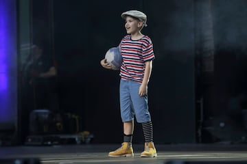 La vida del futbolista inspiró a una obra musical cuya representación se realiza en verano en un auditorio al aire libre.
