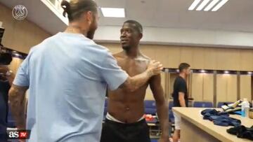 Sergio Ramos y el saludo de bienvenida a Mukiele