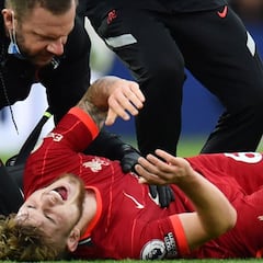 Elliott: "Tengo más piernas que trofeos del United en los últimos ocho años"